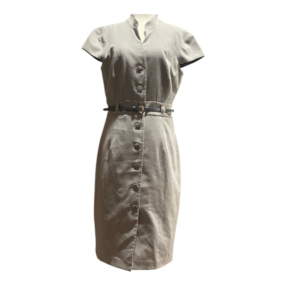 Calvin Klein dress. Retro style. Button up with belt. Fully lined. Sz 10 - Picture 15 of 16